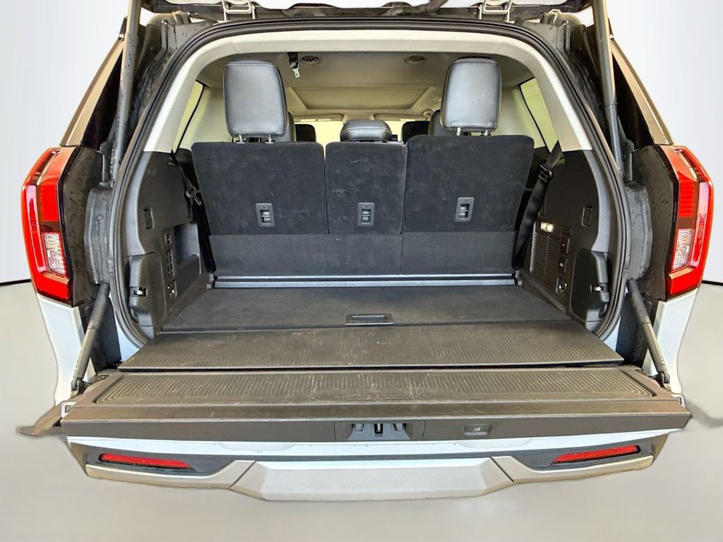 Used 2025 Ford Expedition Platinum image 28