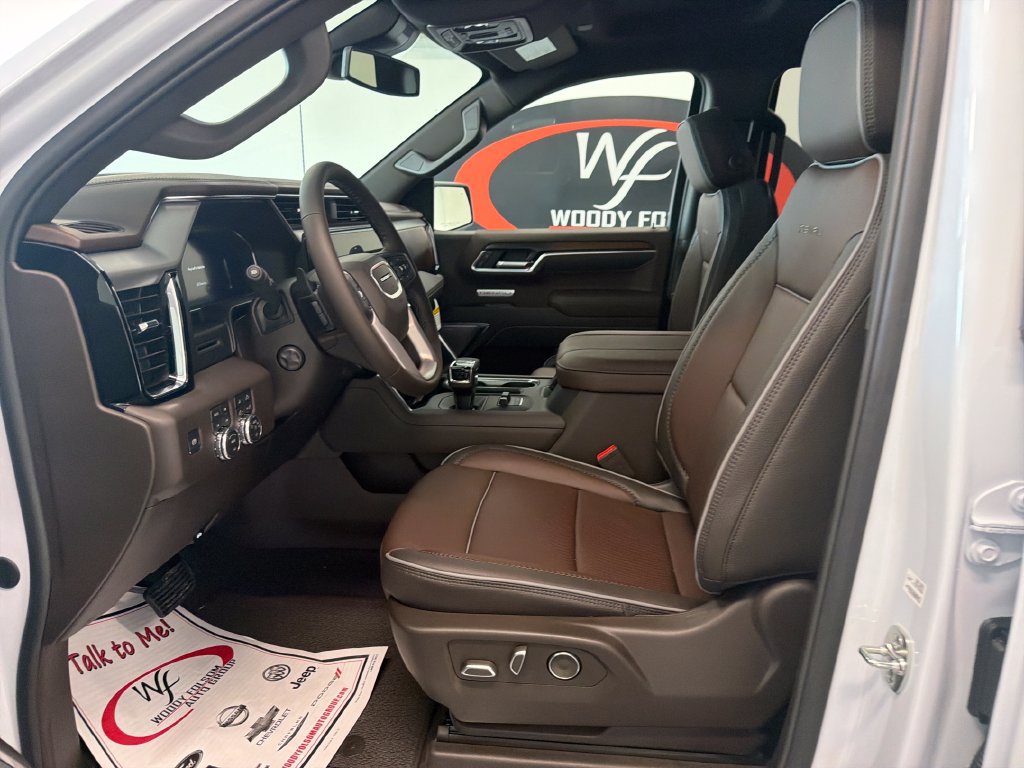 New 2026 GMC Sierra 1500 Denali AWD/4WD image 9