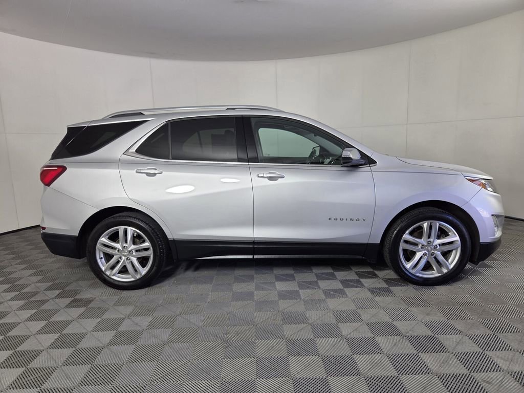 Used 2020 Chevrolet Equinox Premier image 4