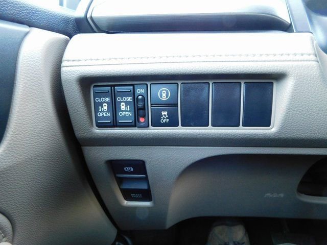 Used 2023 Honda Odyssey EX image 34