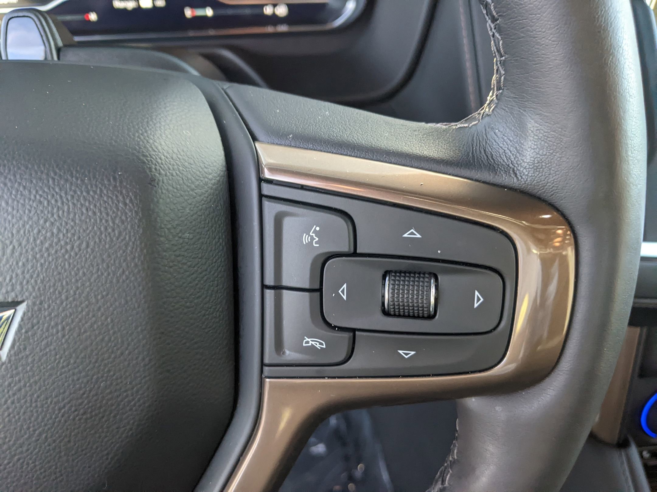 Certified 2024 Chevrolet Tahoe High Country w/ Advanced Technology Package image 23