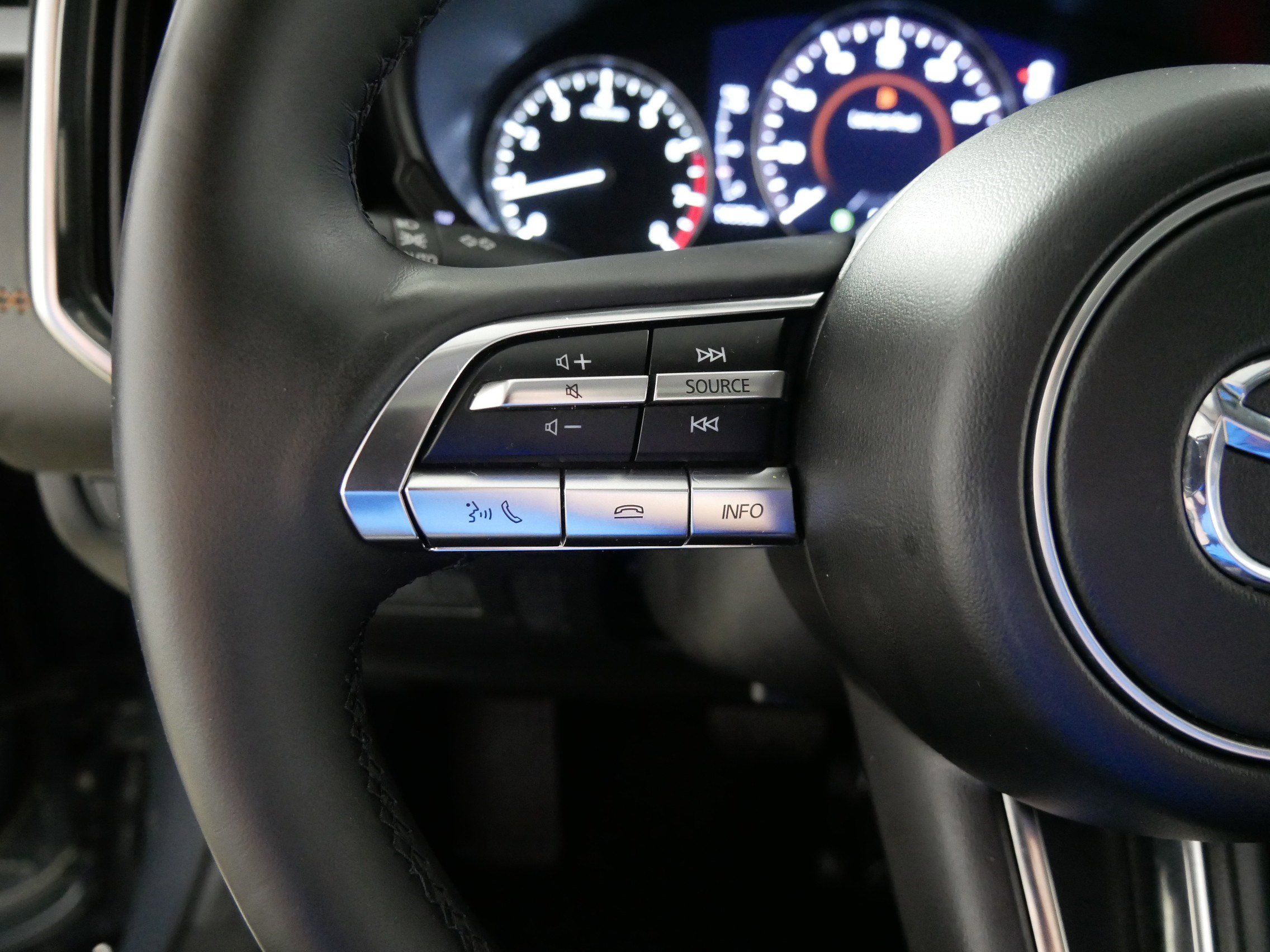 Used 2025 MAZDA CX-50 2.5 Turbo w/ Premium Plus Pkg AWD/4WD image 27