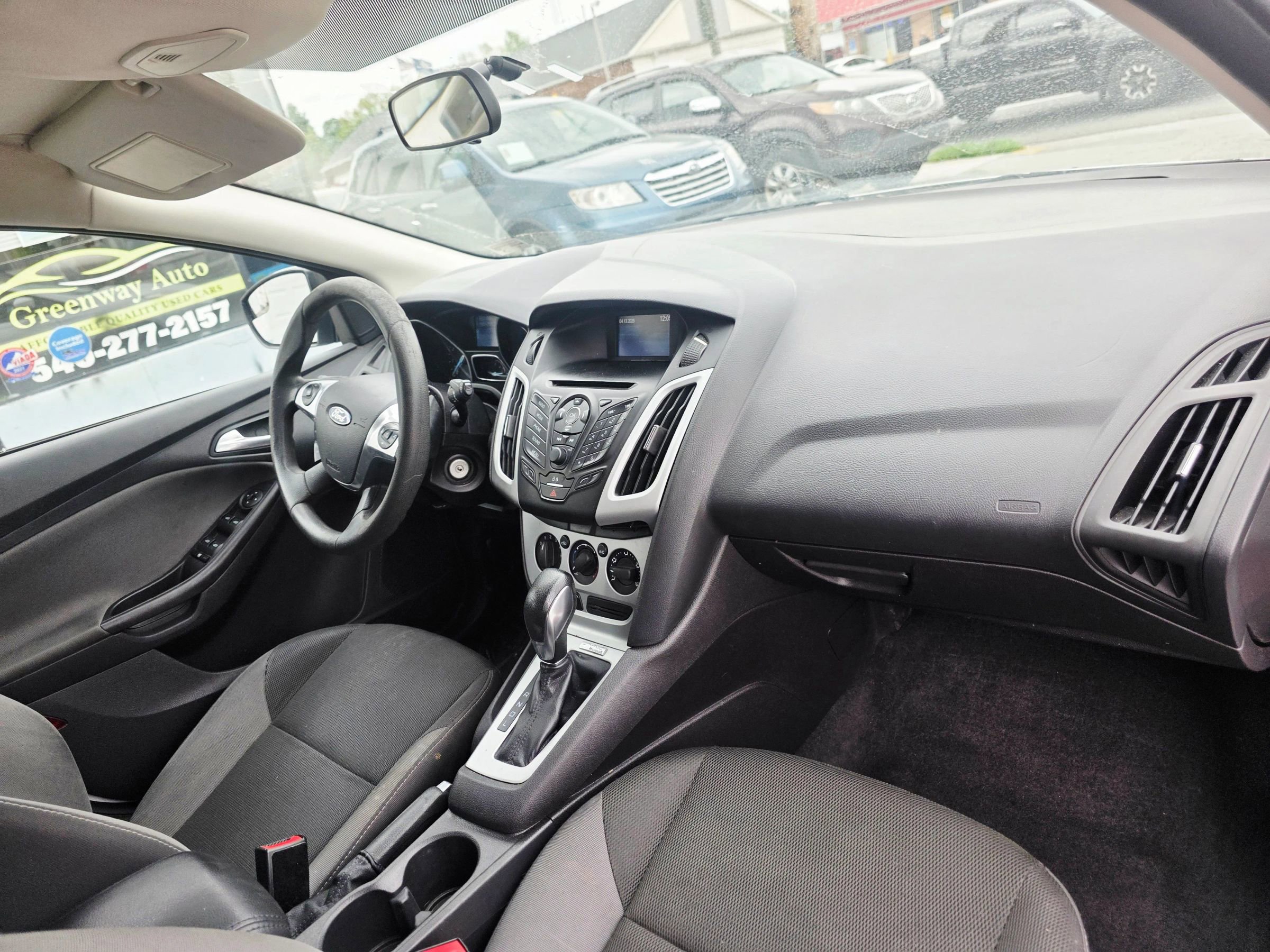 Used 2014 Ford Focus SE FWD image 14