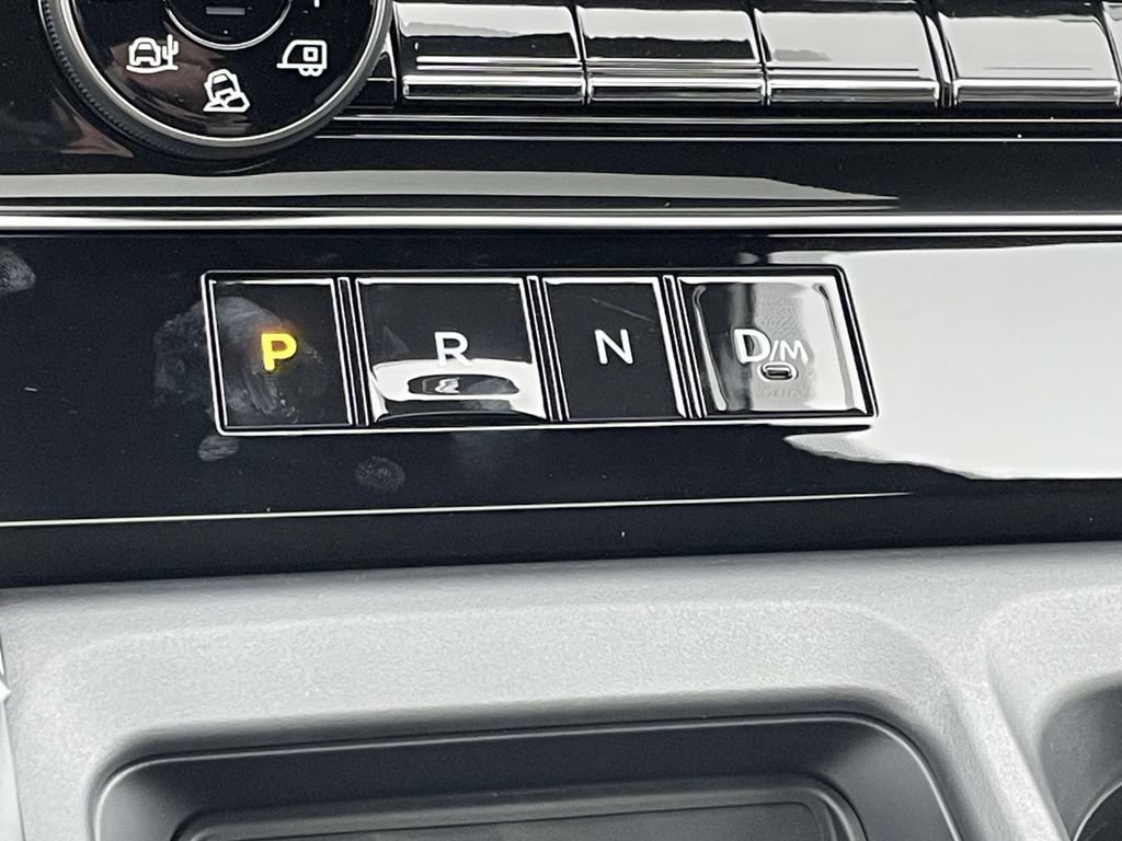 New 2026 Nissan Armada Platinum w/ Accent Package AWD/4WD image 22