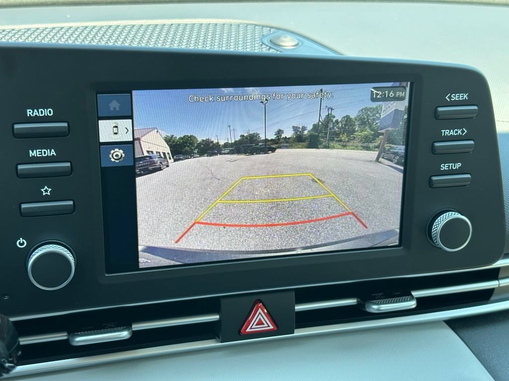New 2026 Hyundai Elantra SEL Sport FWD image 21