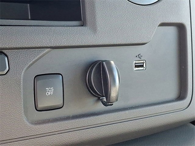 Used 2024 Ford E-450 and Econoline 450 Super Duty w/ Driver's Safety Package image 21