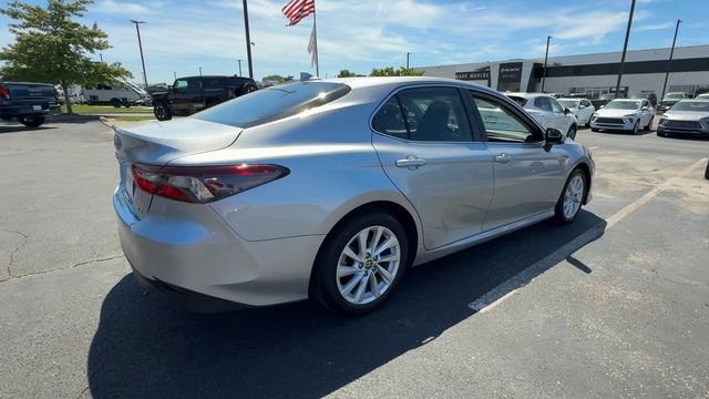Used 2024 Toyota Camry LE FWD image 8