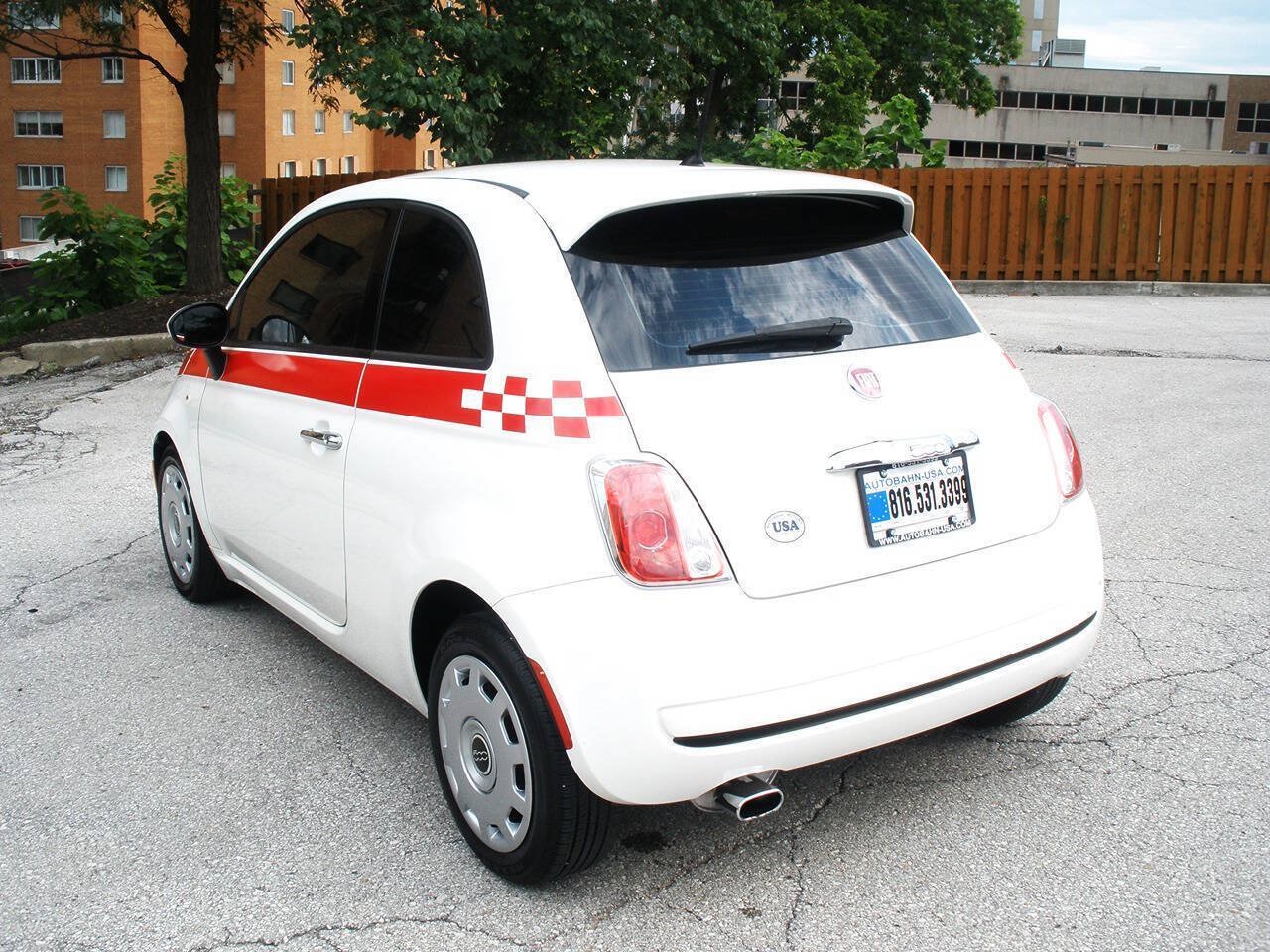 Used 2015 FIAT 500 Pop FWD image 9