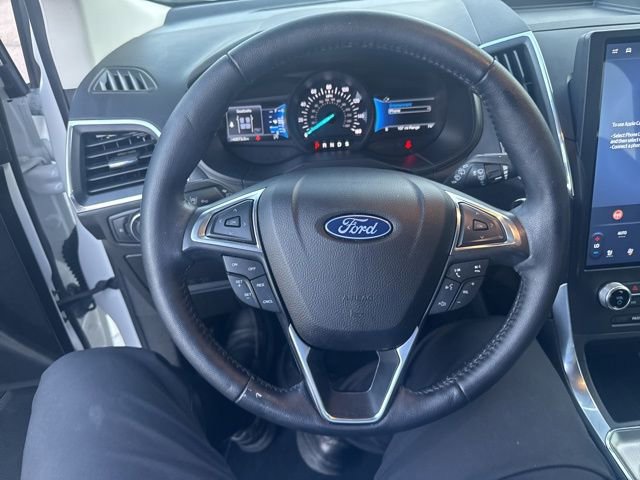 Used 2022 Ford Edge Titanium AWD/4WD image 22