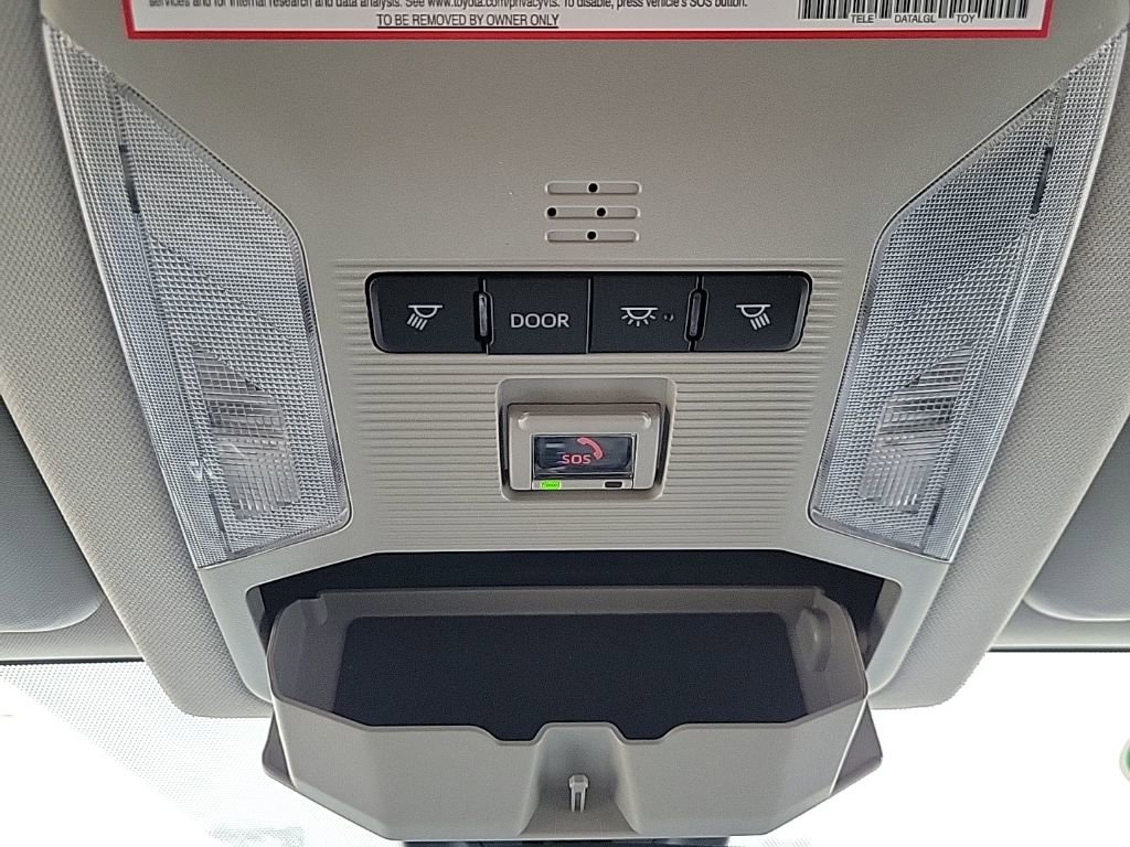 Used 2024 Toyota RAV4 LE image 18