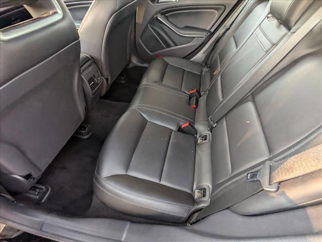 Used 2015 Mercedes-Benz CLA 250 4MATIC image 20