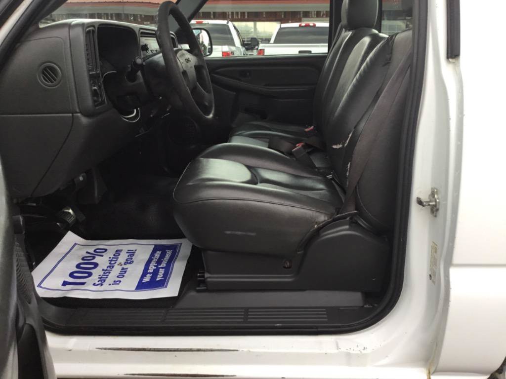 Used 2007 GMC Sierra 2500 W/T RWD image 23