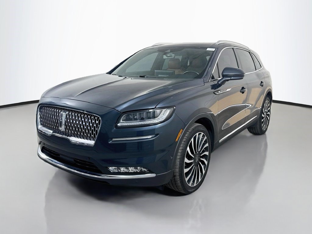 Used 2023 Lincoln Nautilus Black Label AWD/4WD image 4
