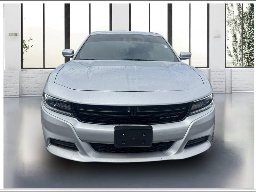 Used 2022 Dodge Charger SXT RWD image 1