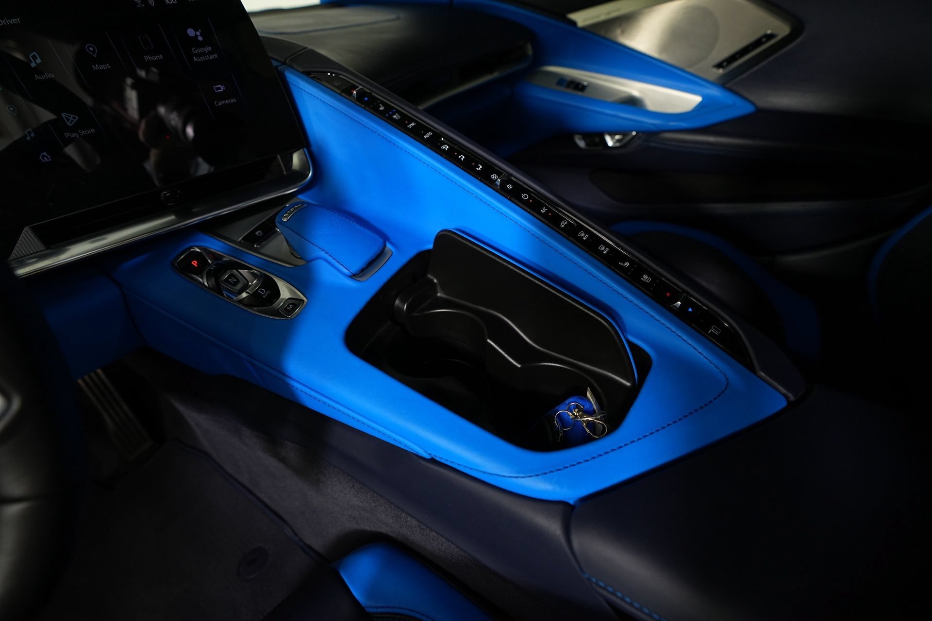 Used 2024 Chevrolet Corvette Stingray Premium Conv w/ Battery Protection Package RWD image 18