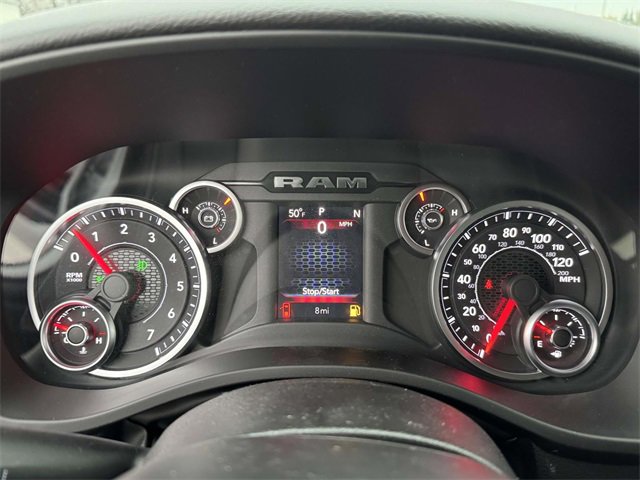 New 2026 RAM 1500 4x4 Crew Cab image 12