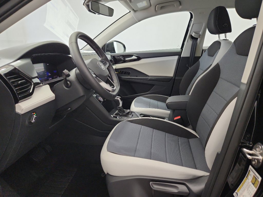 New 2026 Volkswagen Taos S image 6