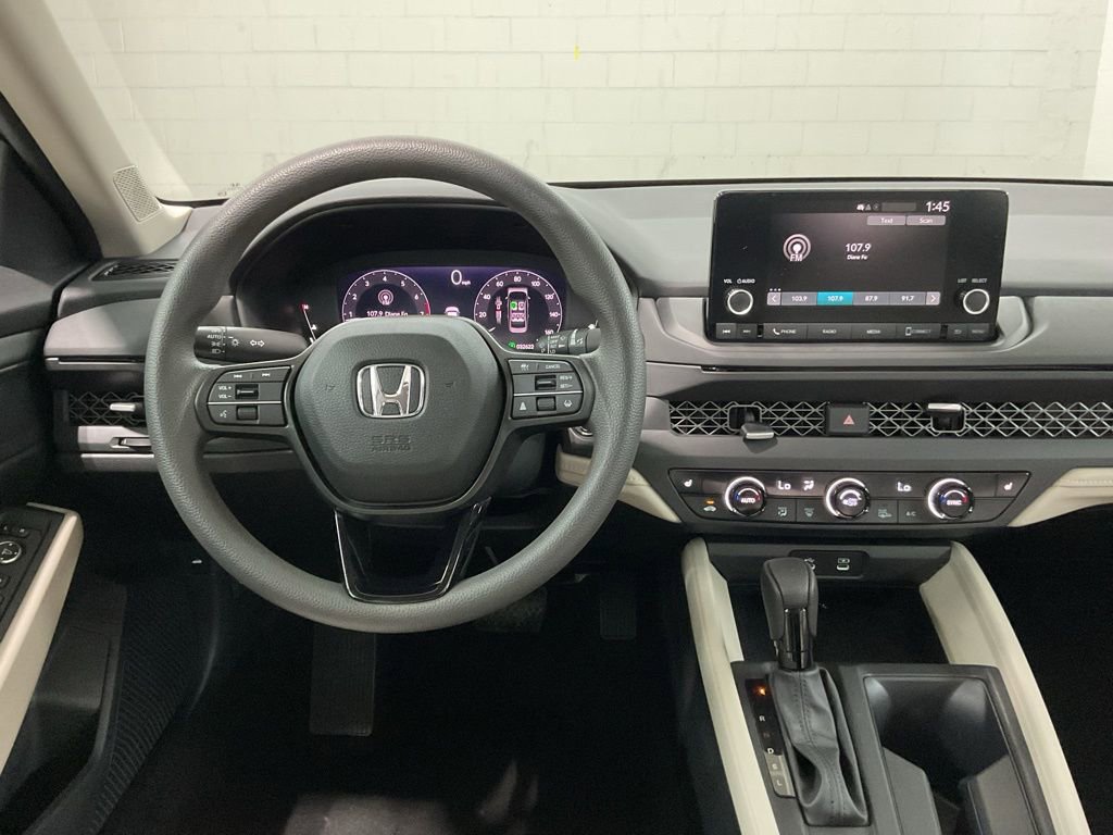 Certified 2023 Honda Accord EX image 9
