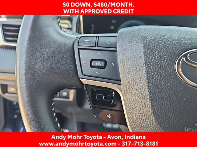 Used 2025 Toyota Camry SE FWD image 16