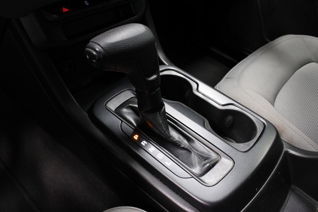 Used 2019 Chevrolet Colorado W/T w/ Custom Special Edition RWD image 32