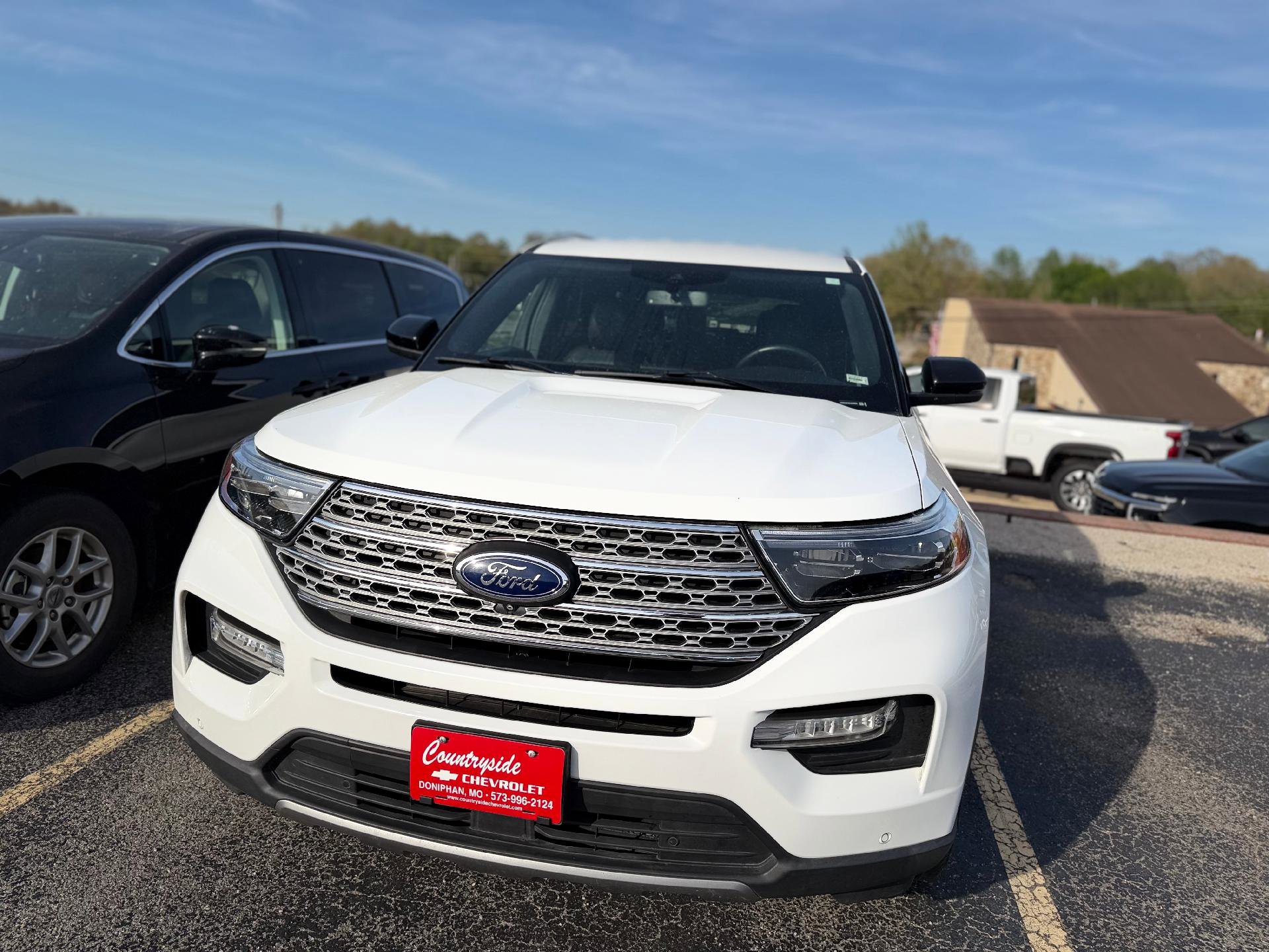 Used 2020 Ford Explorer Limited AWD/4WD image 6