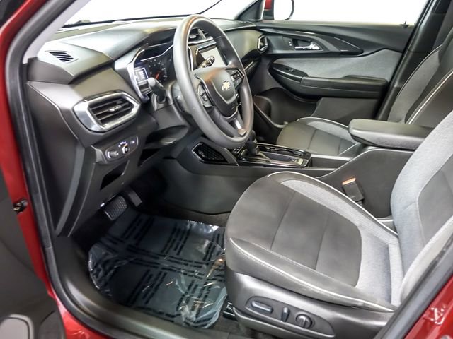 Used 2023 Chevrolet TrailBlazer LT w/ Convenience Package FWD image 13