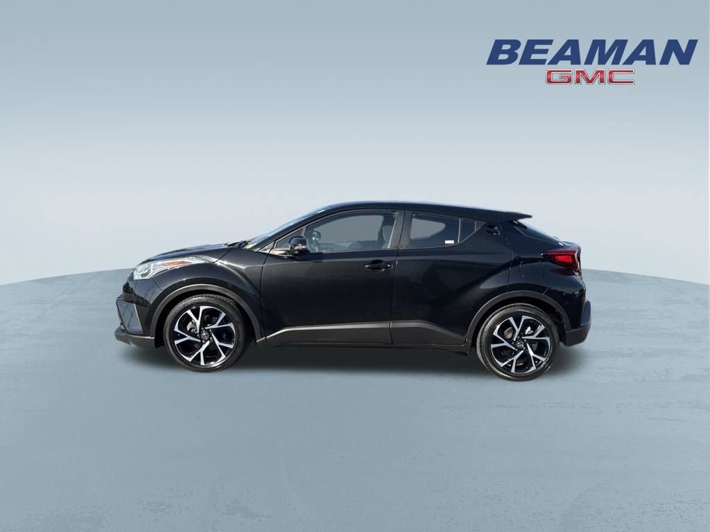 Used 2018 Toyota C-HR XLE FWD image 4