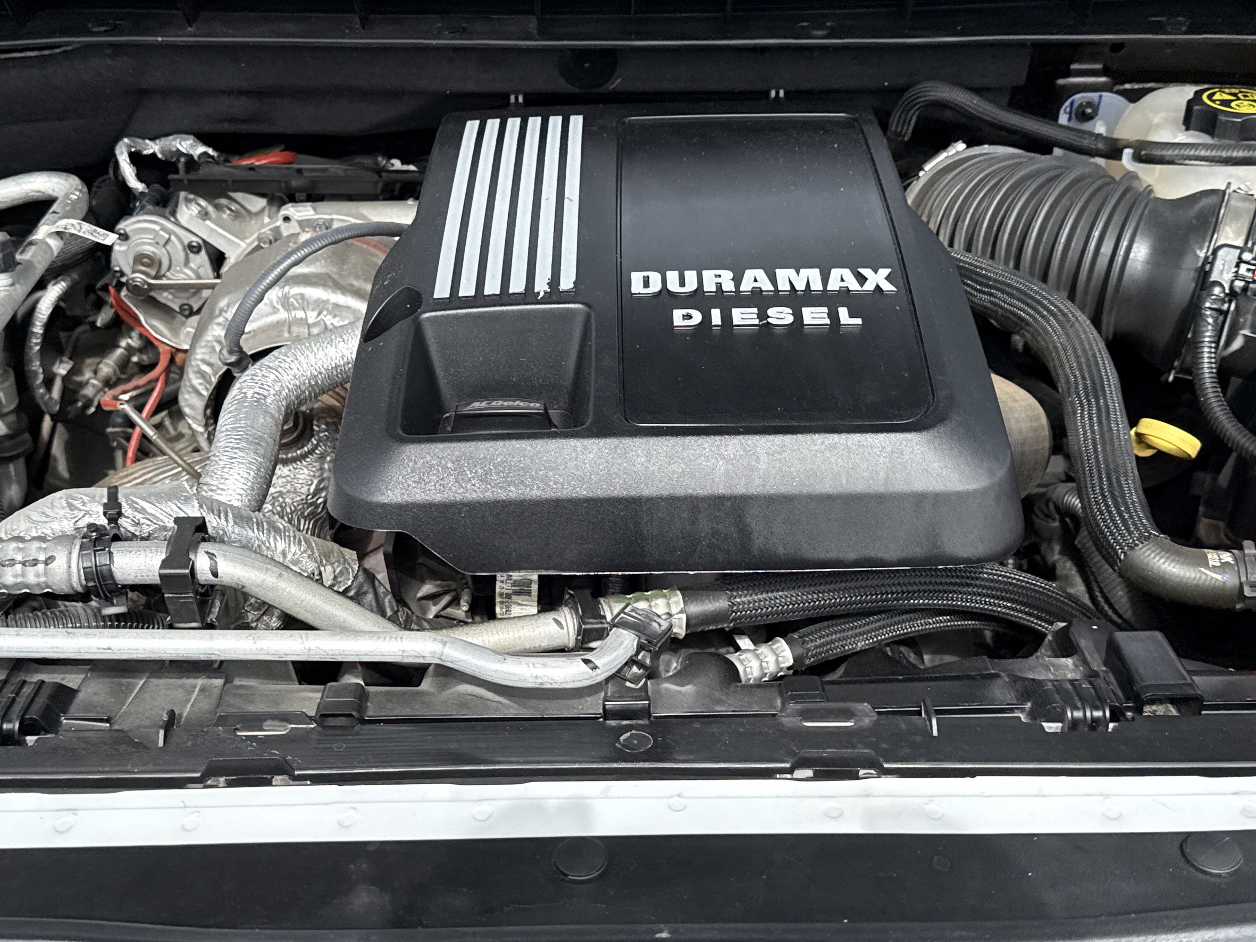 Used 2024 Chevrolet Silverado 1500 ZR2 w/ Technology Package image 33