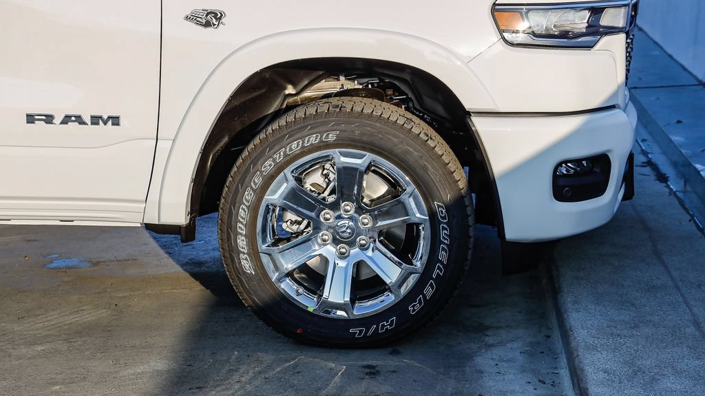 New 2026 RAM 1500 Big Horn AWD/4WD image 11