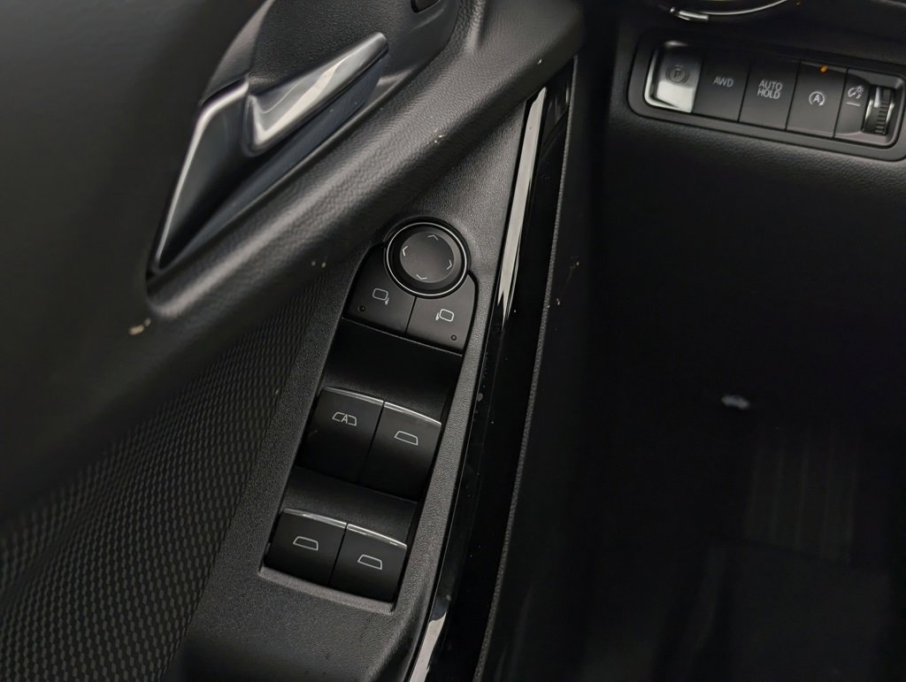 New 2026 Chevrolet Equinox RS w/ LPO, Floor Liner Package image 20