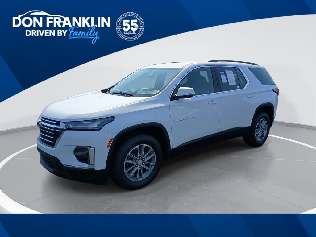 Used 2023 Chevrolet Traverse LT image 1