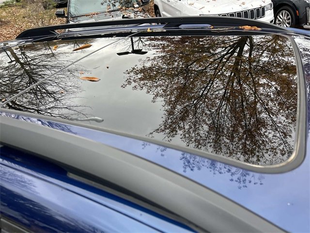 Used 2022 Chevrolet Equinox LT image 11