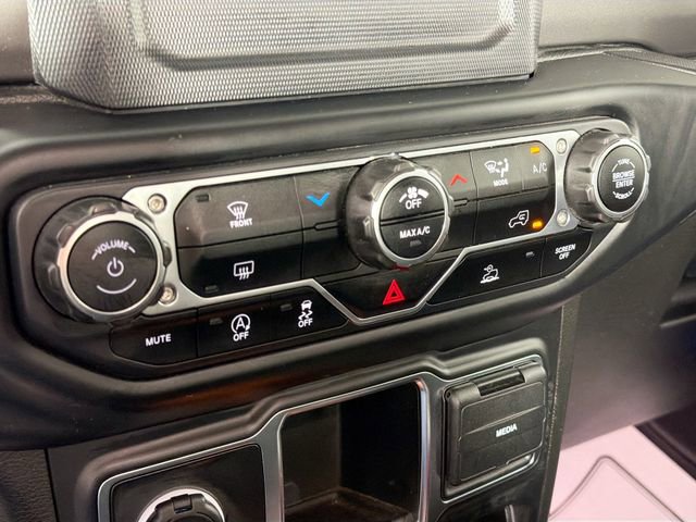 Used 2023 Jeep Wrangler Sport image 15