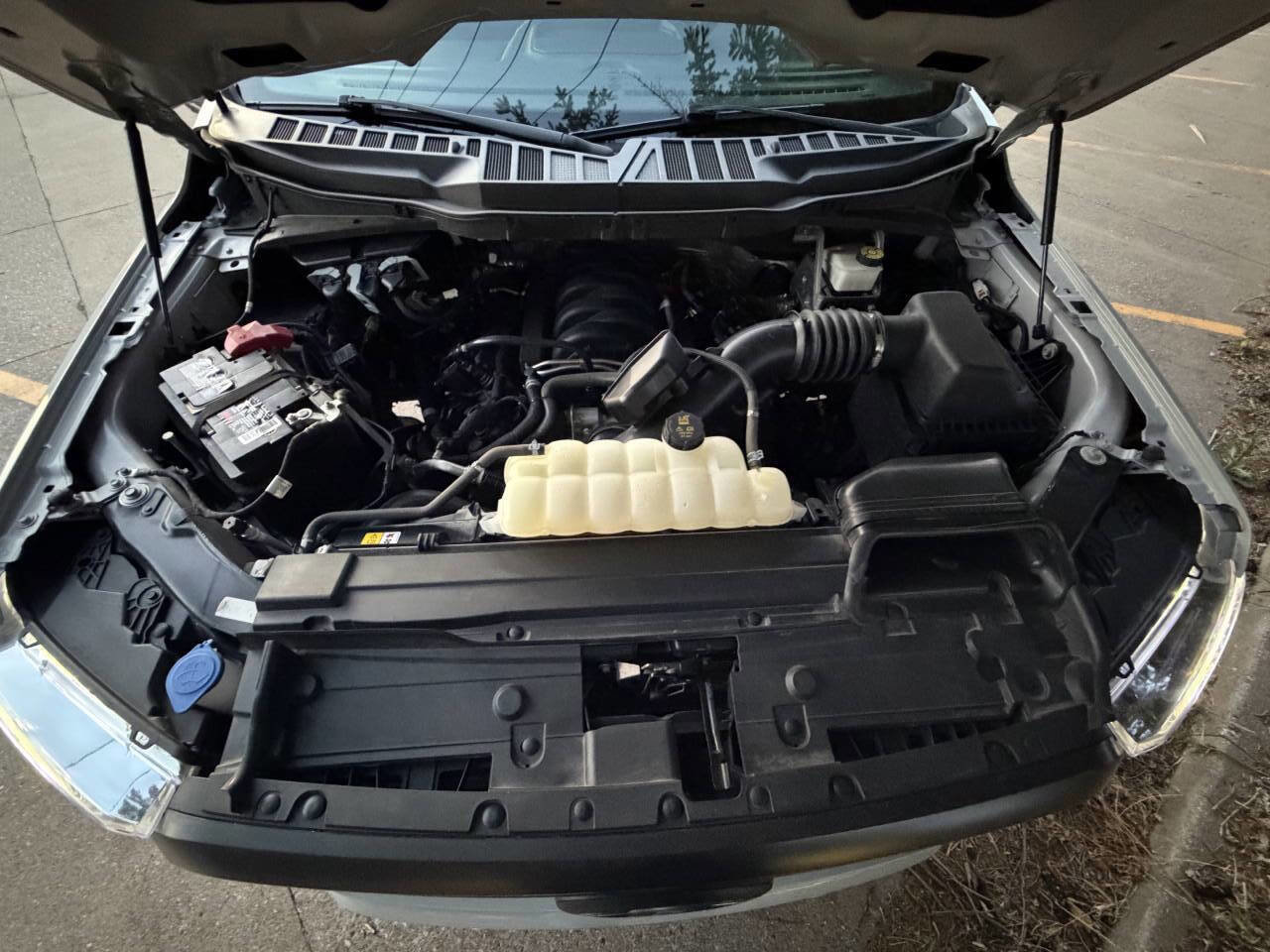 Used 2023 Ford F150 XLT w/ Equipment Group 302A High image 27