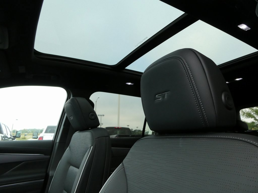 New 2026 Buick Enclave Sport Touring w/ Power Package image 30