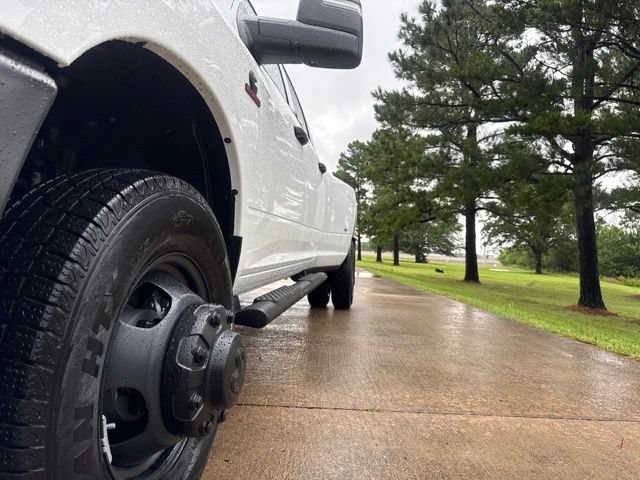 New 2026 RAM 3500 Tradesman AWD/4WD image 39