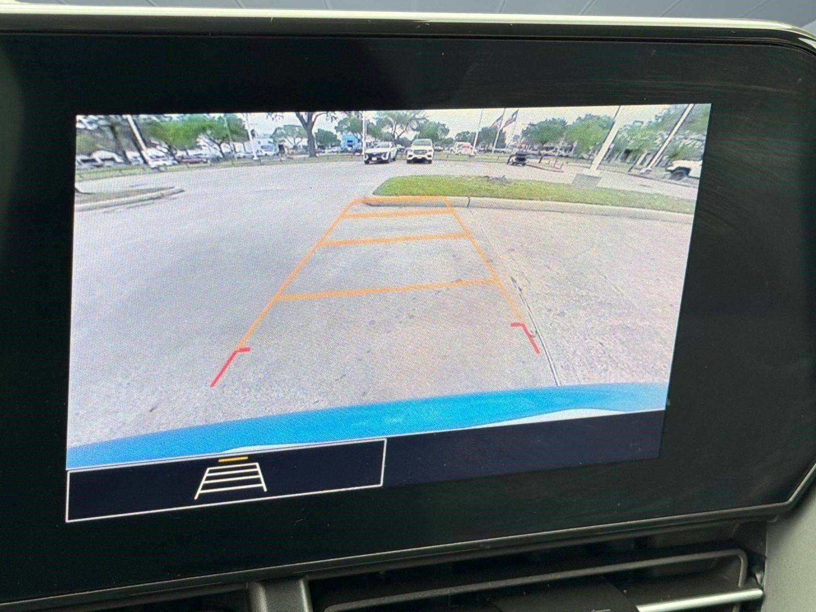 Certified 2025 Chevrolet Trax RS w/ Driver Confidence Package FWD image 25