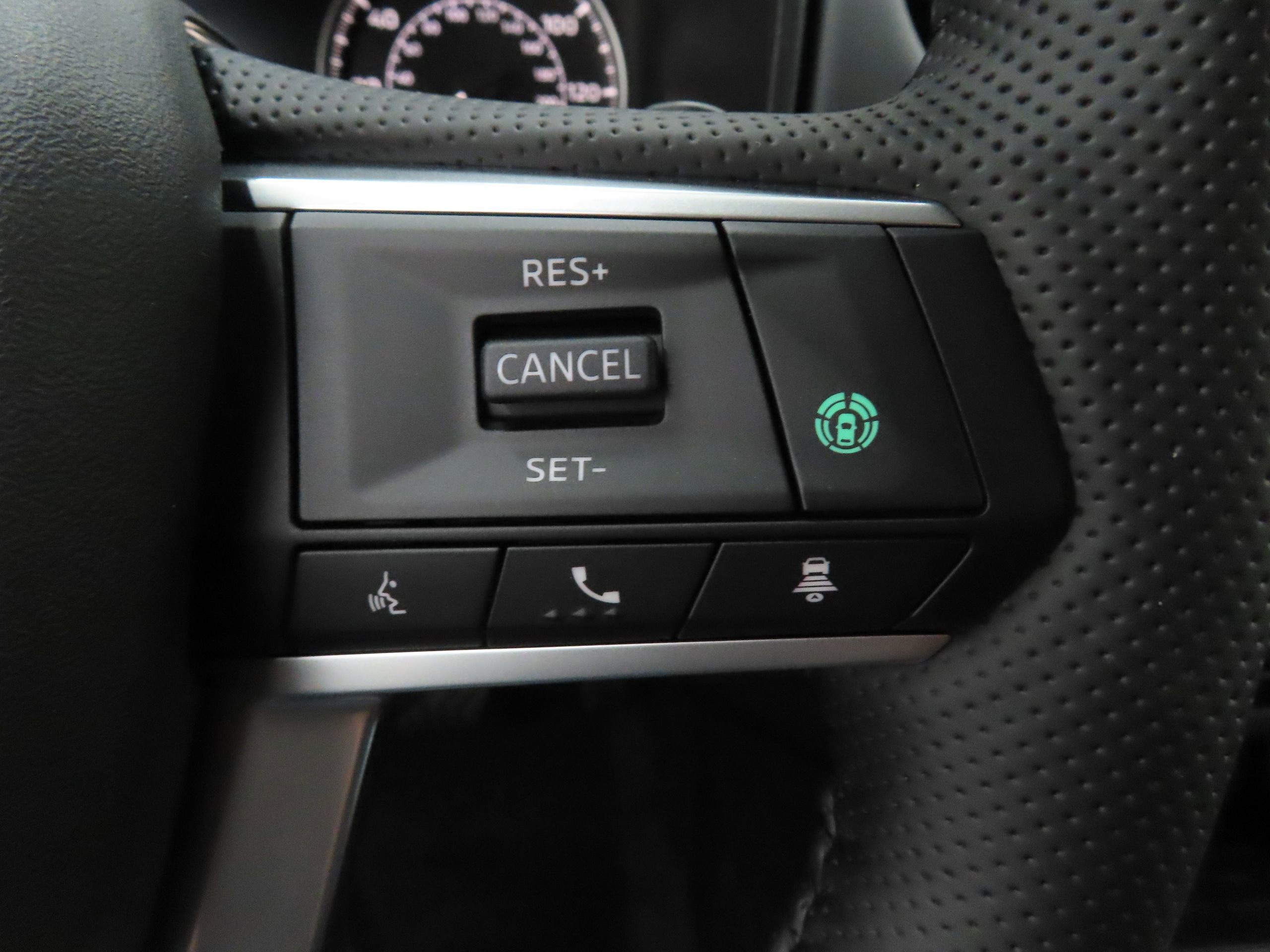 New 2026 Mitsubishi Outlander SE AWD/4WD image 12