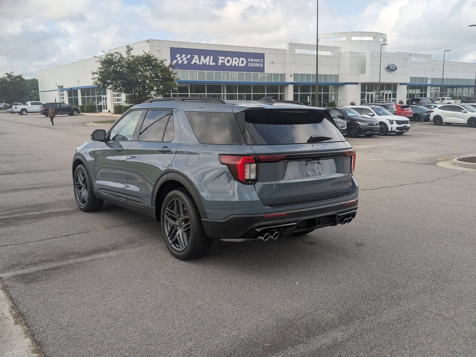 New 2026 Ford Explorer ST AWD/4WD image 5