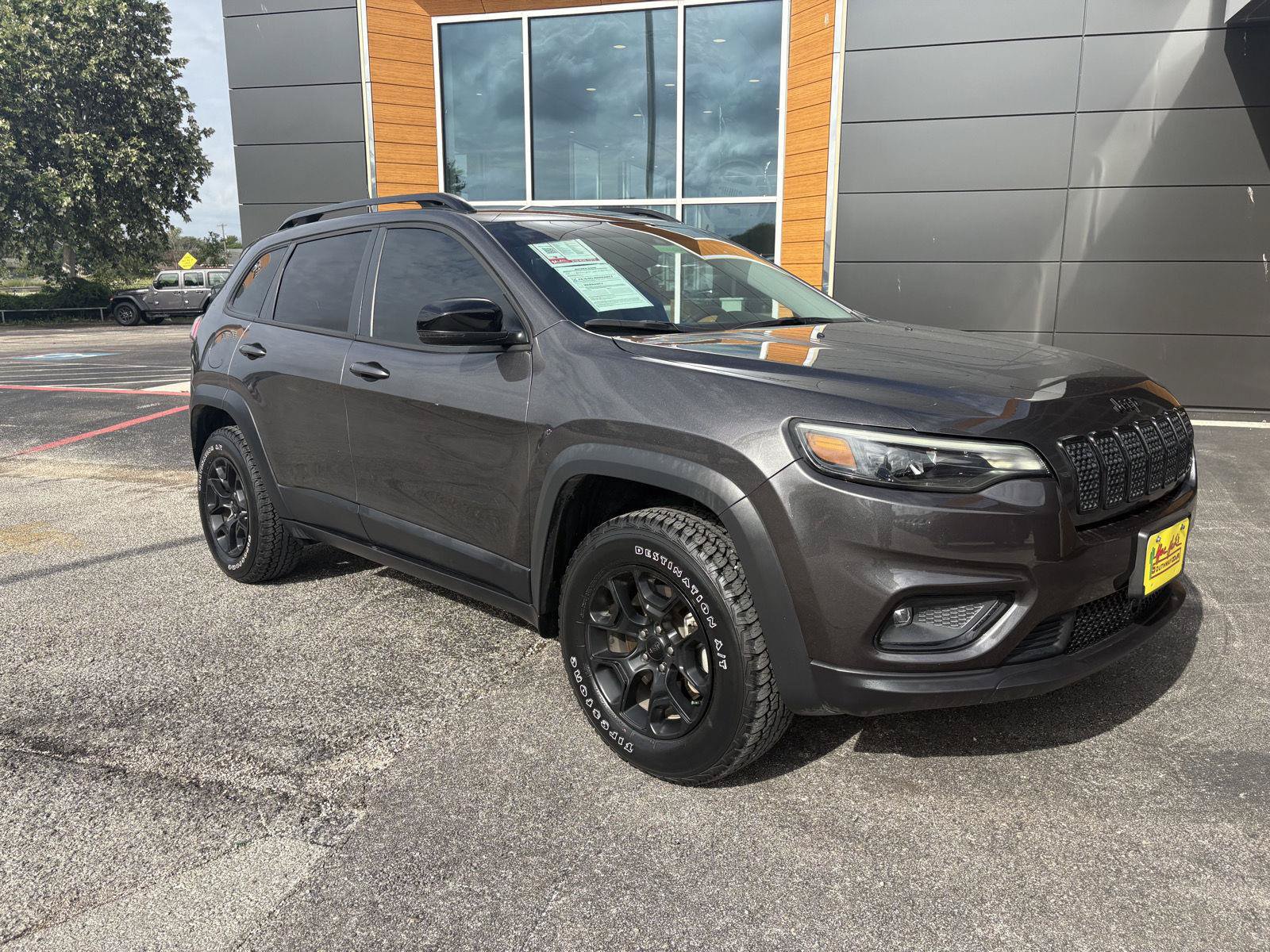 Used 2022 Jeep Cherokee Latitude