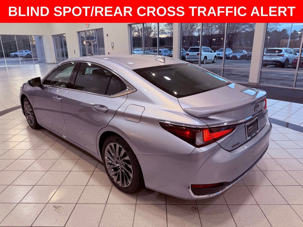 Used 2024 Lexus ES 300h w/ Luxury Package image 6