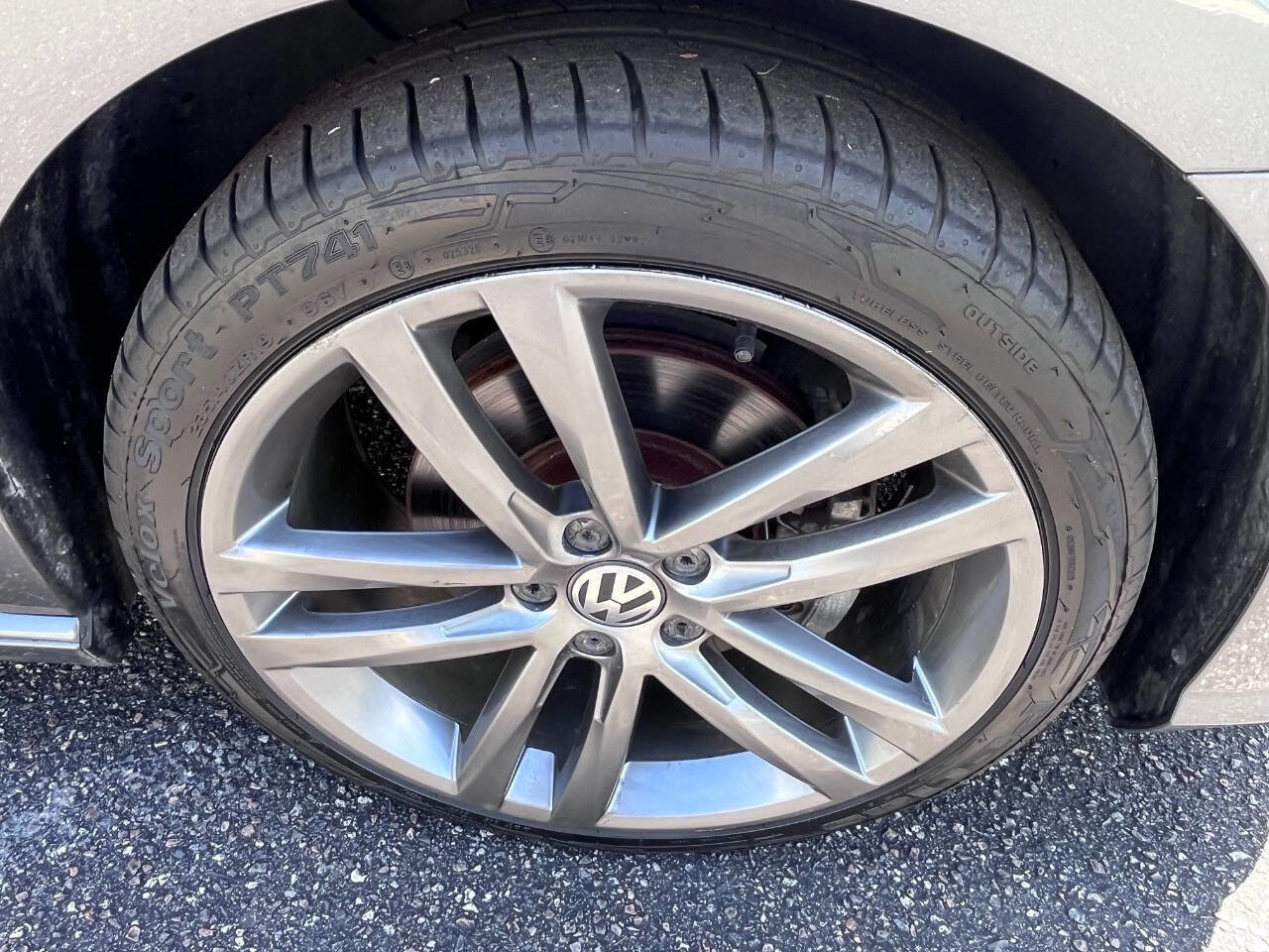 Used 2019 Volkswagen Passat 2.0T SE R-Line FWD image 23
