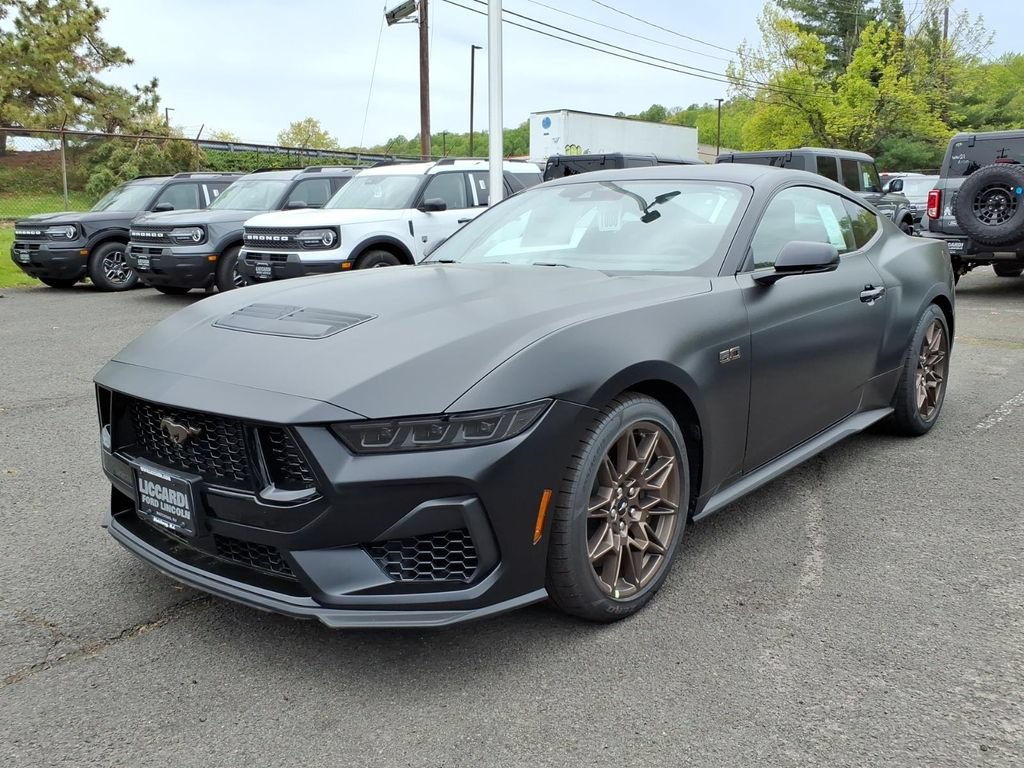 New 2026 Ford Mustang GT Premium w/ GT Performance Package RWD image 3