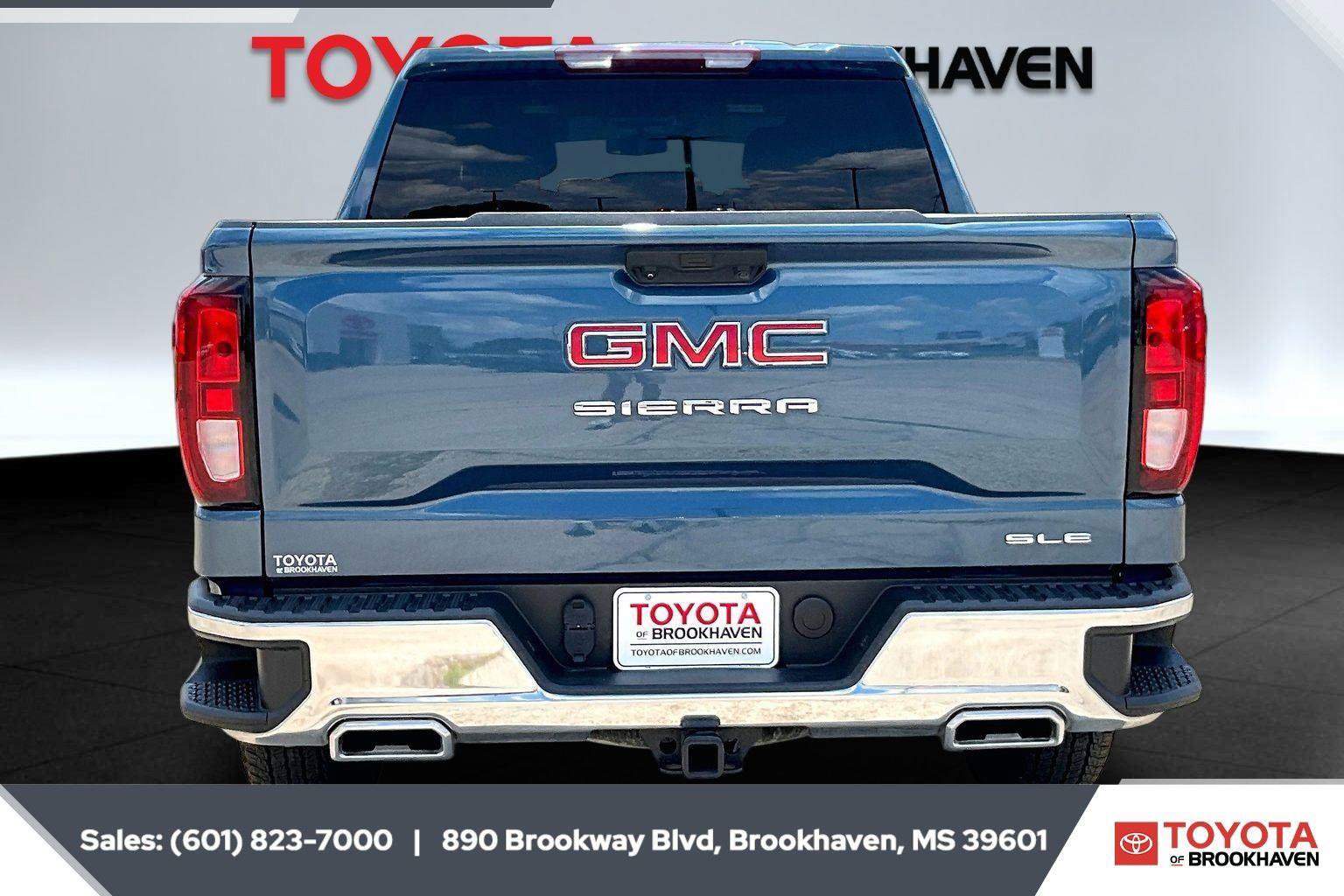 Used 2024 GMC Sierra 1500 SLE w/ X31 Off-Road Package AWD/4WD image 4