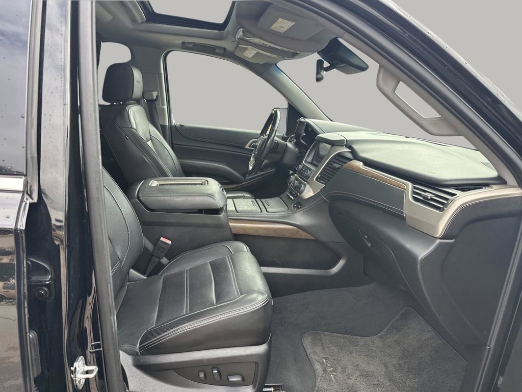 Used 2019 GMC Yukon Denali w/ Denali Ultimate Package image 14