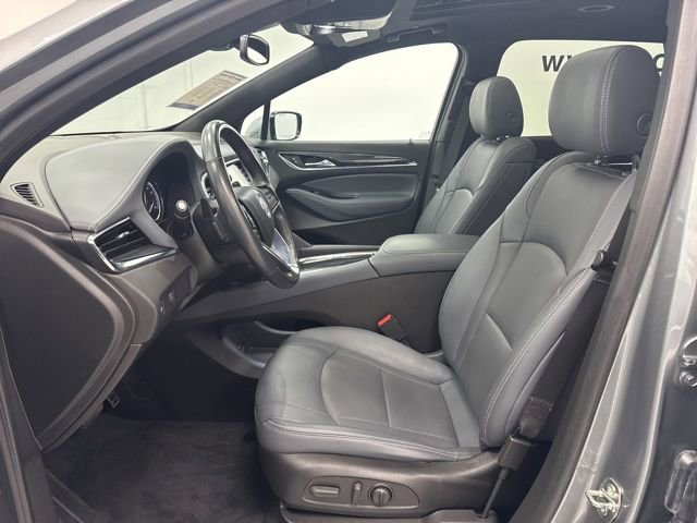 Used 2023 Buick Enclave Essence w/ Experience Buick Package FWD image 21