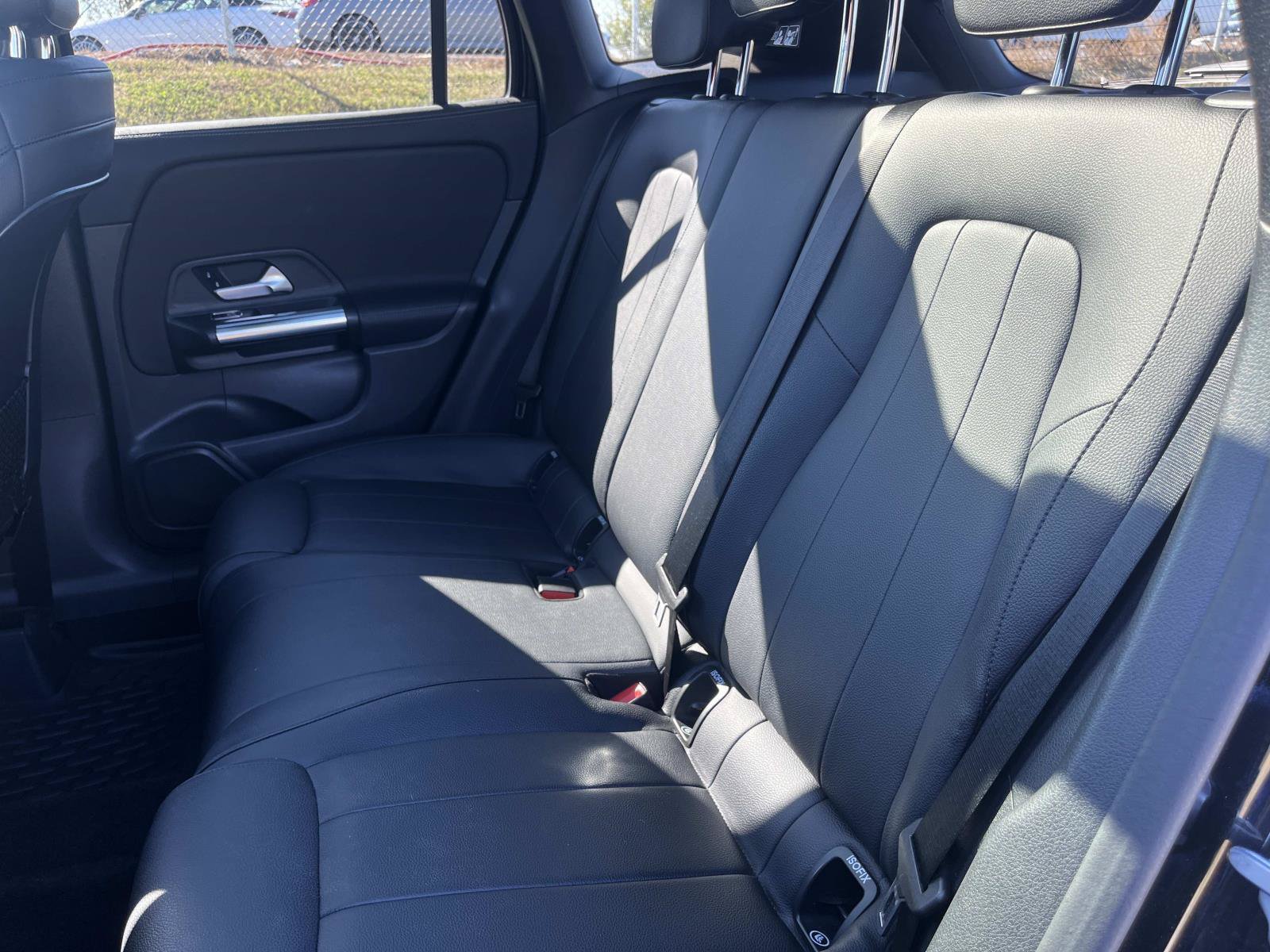 Used 2021 Mercedes-Benz GLA 250 4MATIC image 17