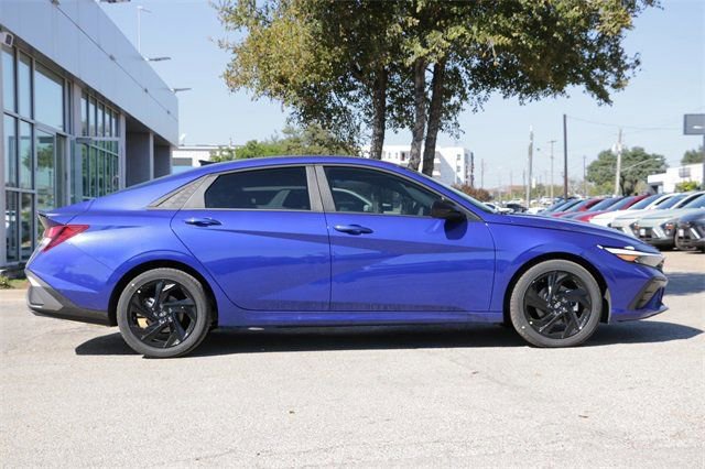 Certified 2026 Hyundai Elantra Sport image 4