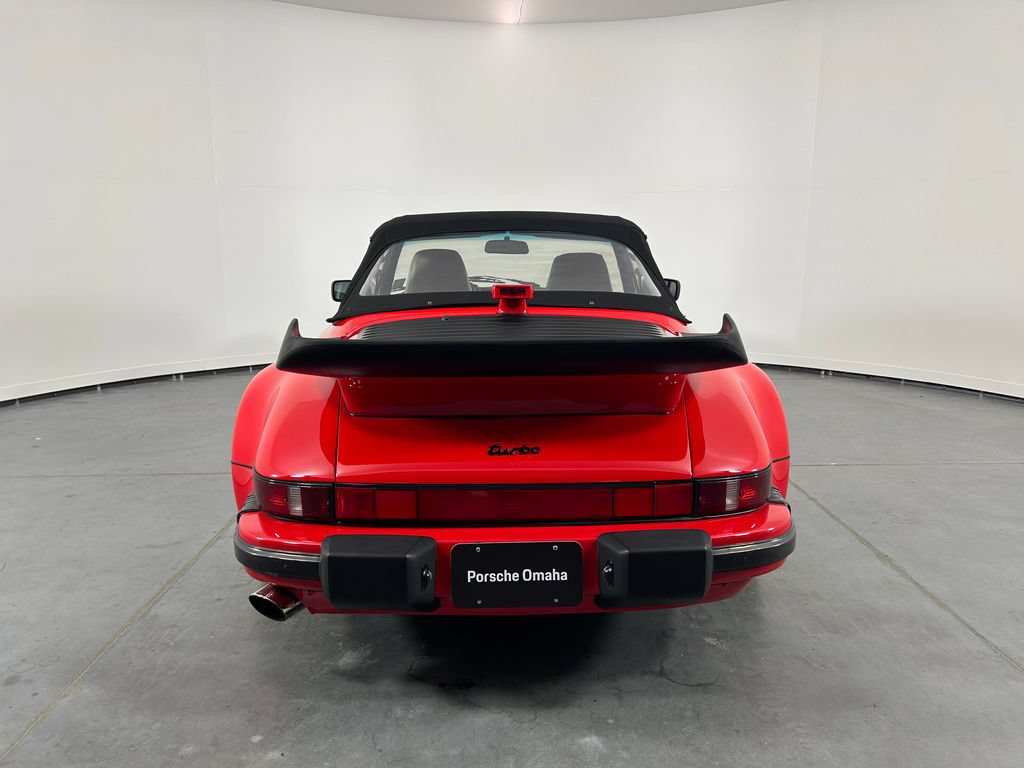 Used 1987 Porsche 911 Carrera RWD image 6