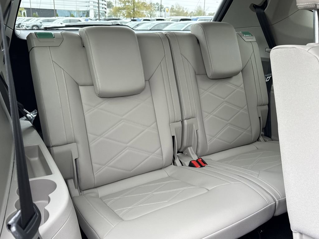 New 2026 Volkswagen Atlas SE image 23